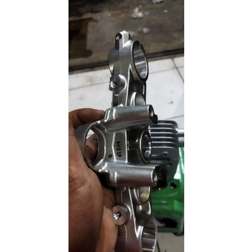 segitiga atas  klx 150