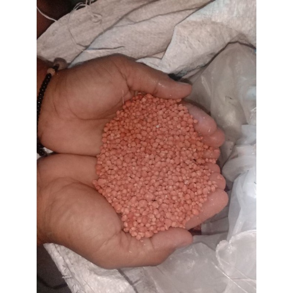 Pupuk NPK PHONSKA 1 kg
