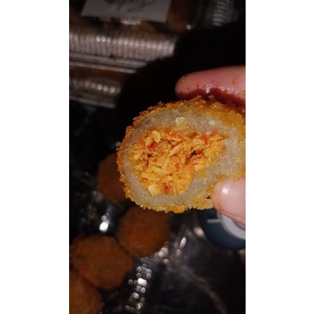 

cilok crispy isi ayam suwir pedas jeletot
