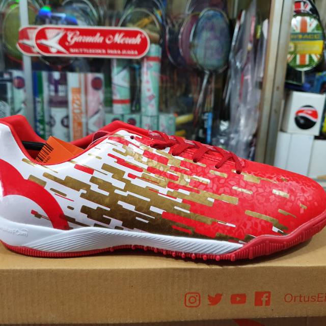 Bonus Kaos Kaki [BOLEH TUKAR UKURAN] Sepatu Futsal OrtusEight Blizzard In SE Ortus Eight