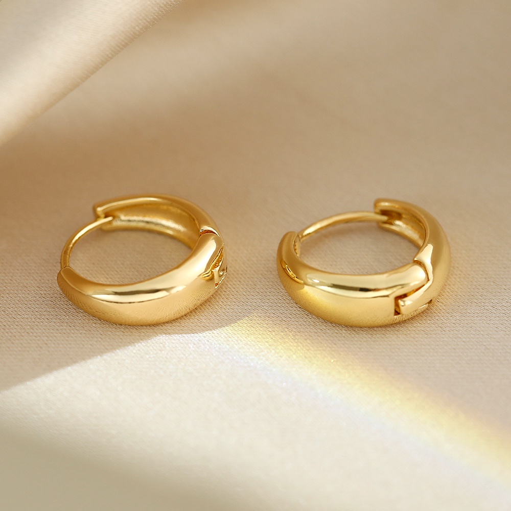 YEEZII Anting Hoop Simple Emas Perak Anting Kecil Earing Hypoallergenic Untuk Perhiasan Aksesoris Wanita