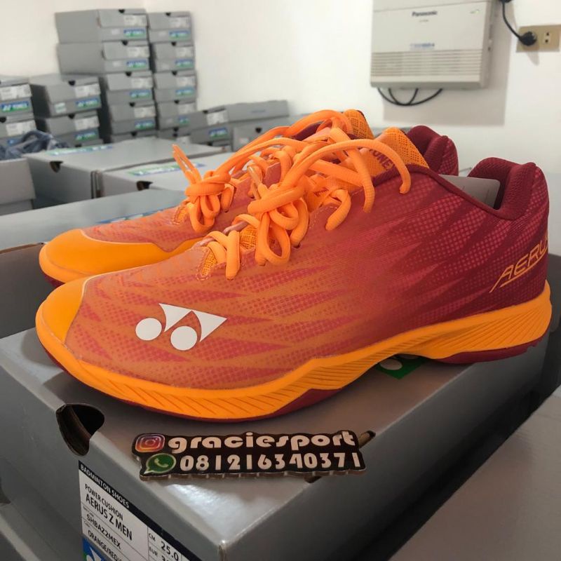 Sepatu Yonex Aerusz2 Red Orange