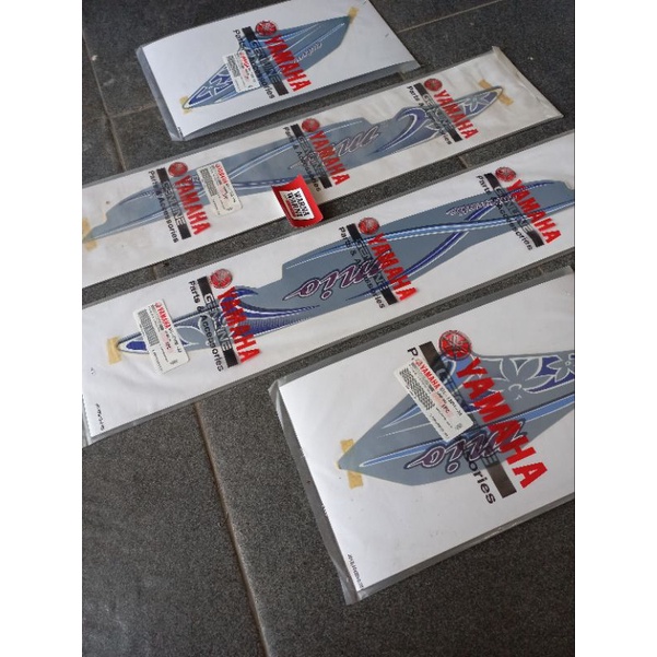 Striping strip Lis grapik Mio sporty biru muda biru telor asin