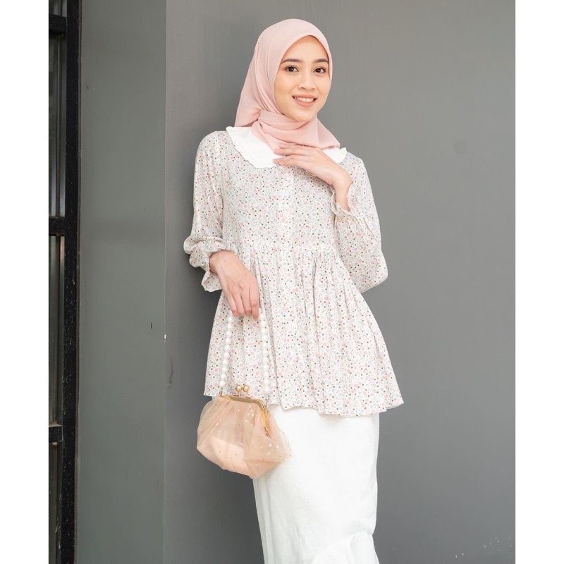 Vanilla Hijab Lucy Blouse Cupcake