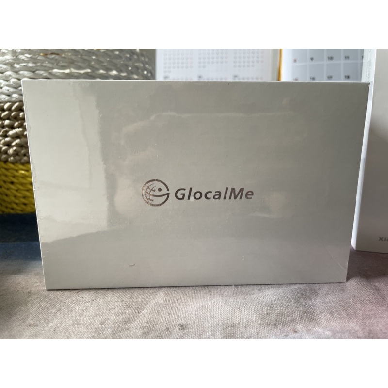 GlocalMe 4G Pocket wifi wireless hotspot & power bank