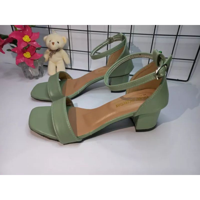 Cherry Collection Sandal Heels Dove Mangkuk Hak 5cm Sepatu Wanita