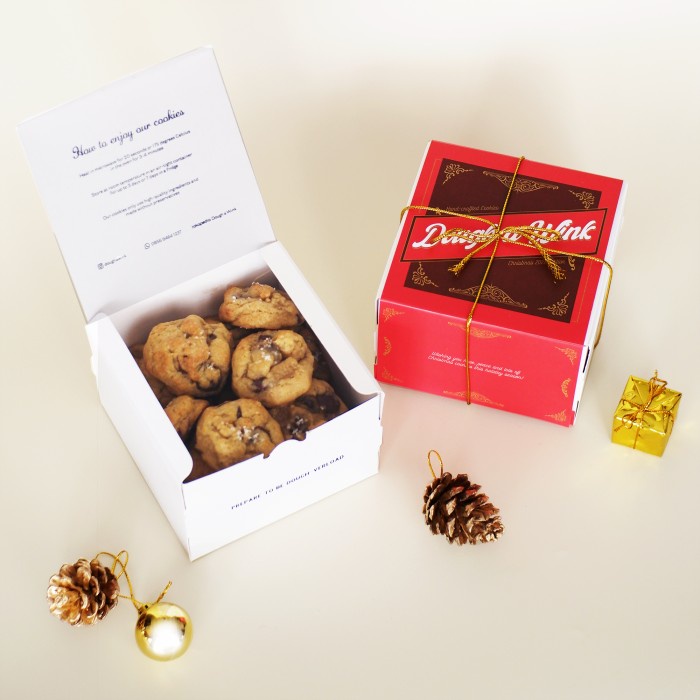 

Christmas Hamper Mini Cookie Bites - Reindeer