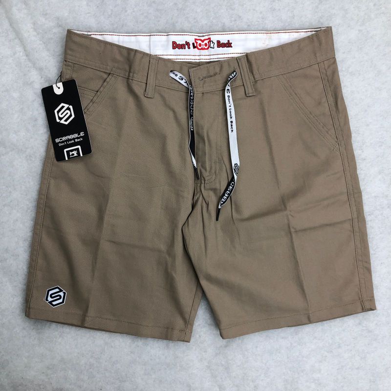 CELANA PENDEK BROADSHORT BAHAN TWILL COMBED