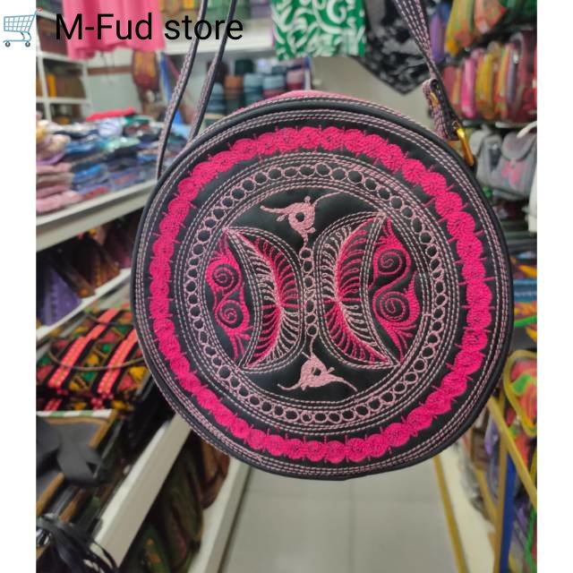 Tas Selempang bulat bordiran motif khas Aceh