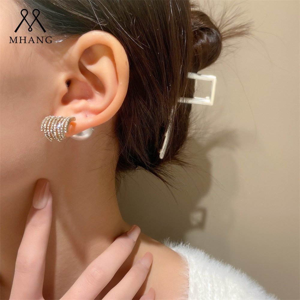 Anting Mutiara Berbentuk Cakar Bertabur Berlian Mewah Anting Mutiara Wanita Antik Yang Dipersonalisasi