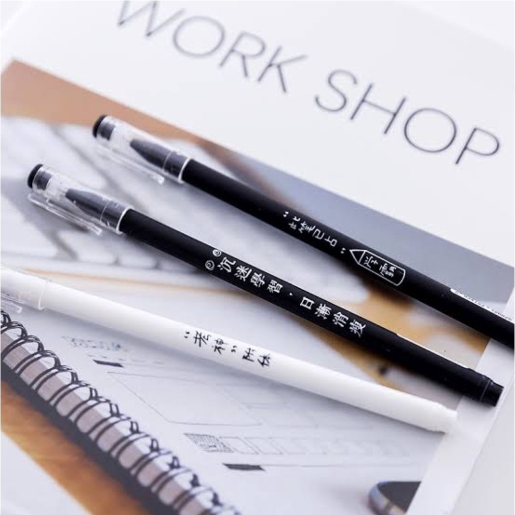 ⭐️𝐈𝐇𝐒 𝟖𝟏𝟗 𝐋𝐚𝐦𝐩𝐮𝐧𝐠⭐️Pulpen Gel Pulpen Japanese Pelajar Dan Kantor Pena Lucu Sourvenir Import