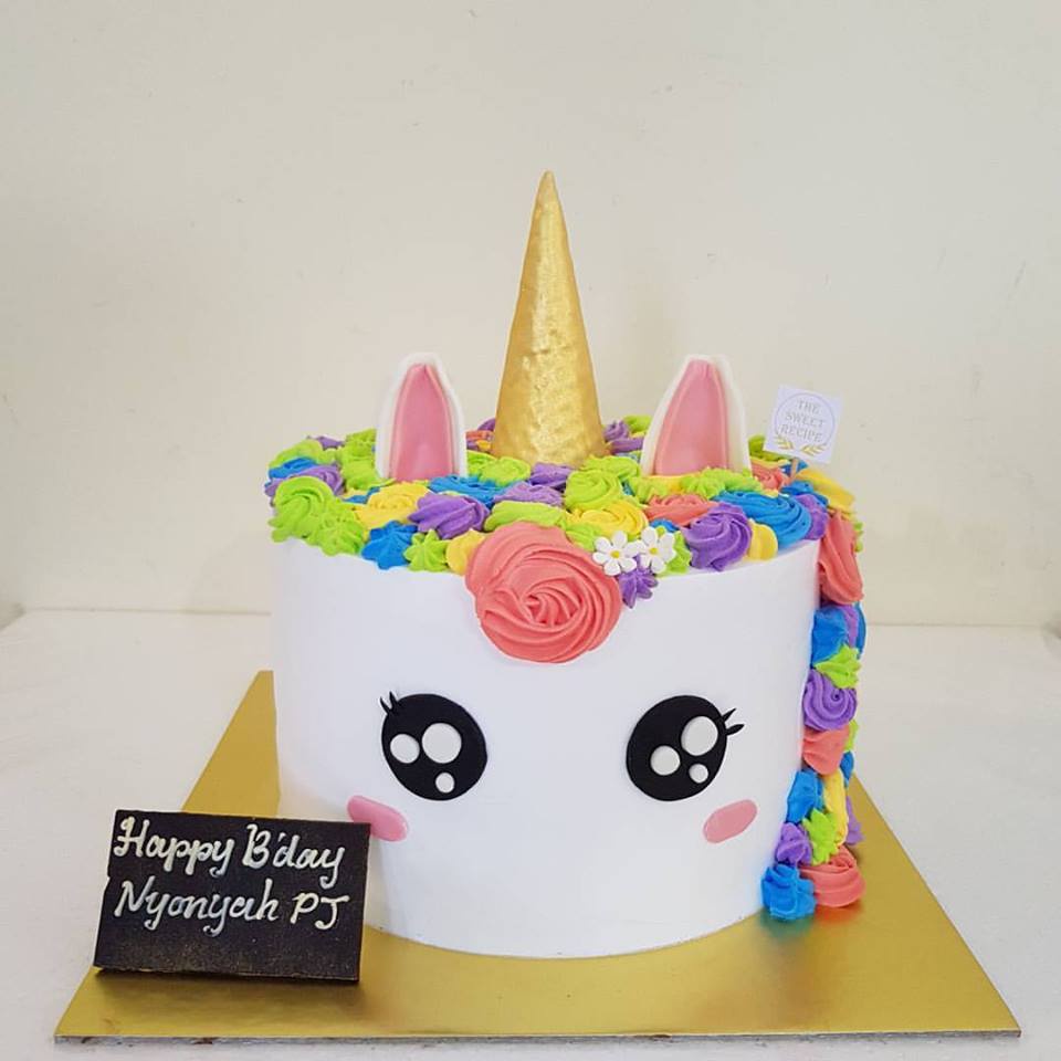 

Unicorn Cake