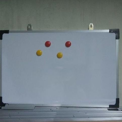 

39 White Board Magnet Uk. 80x120 cm Ready