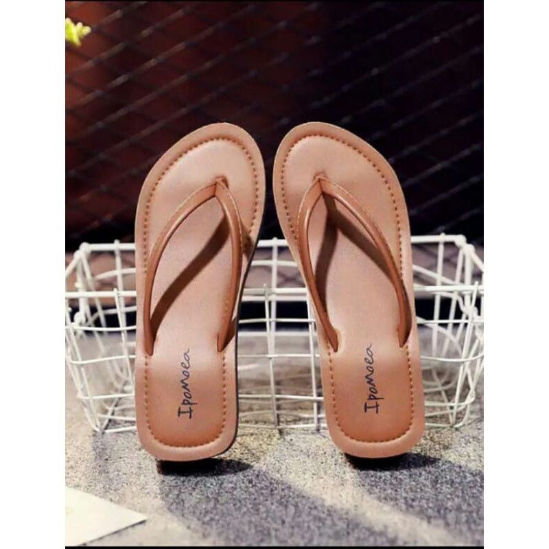 sandal wedges motif daun janda bolong sandal prada hels wanita