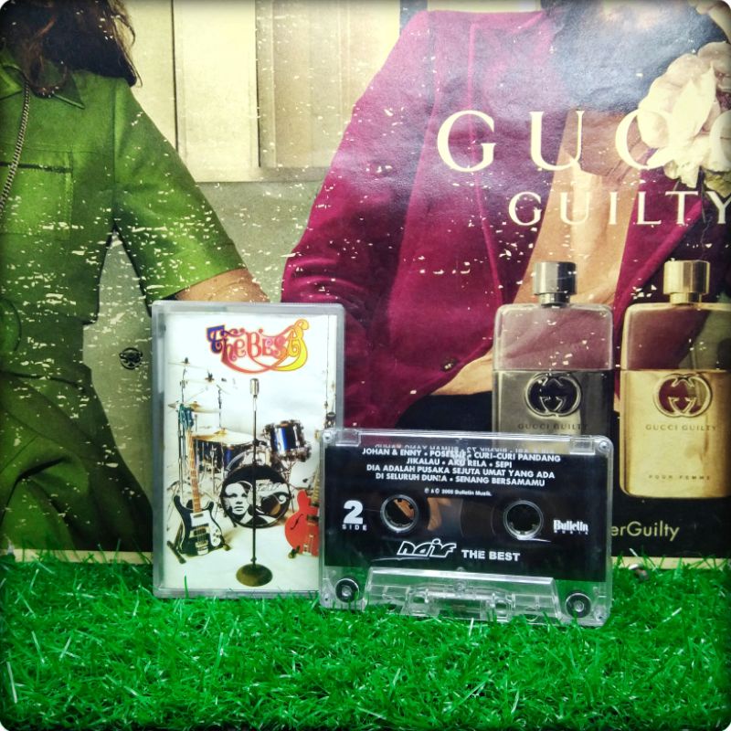 Kaset Pita Original NAIF / The Best