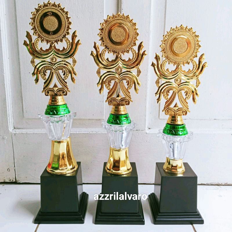 Piala Kristal 01/Set Juara 123