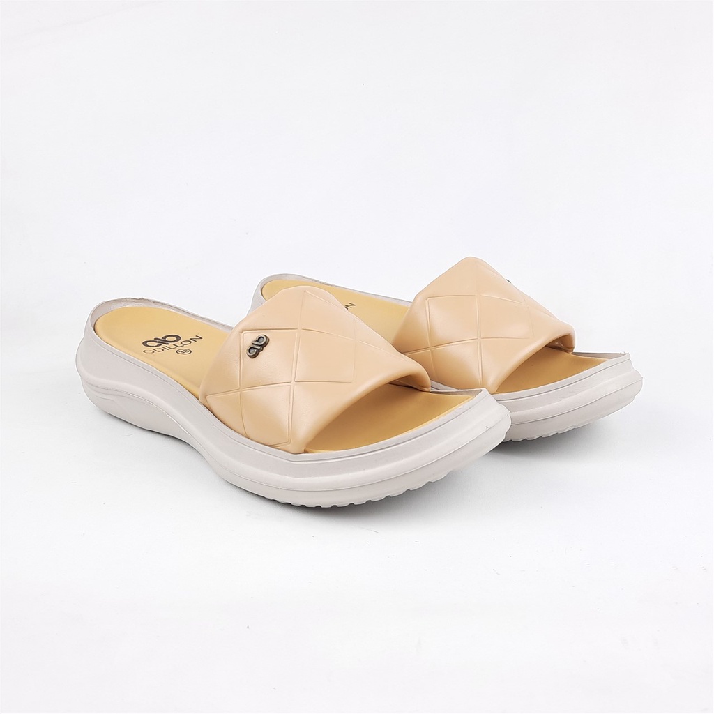 Sandal slop wanita Odillon Pi.009 36-40