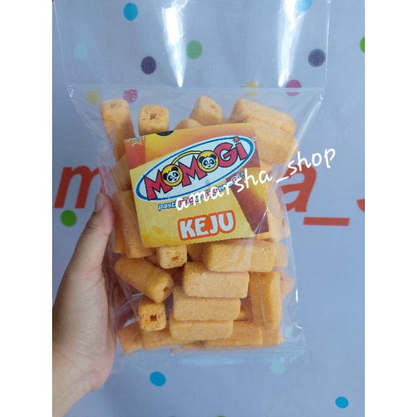 

Snack kiloan MOMOGI Cemilan Original,EXP masih panjang di jamin Aman