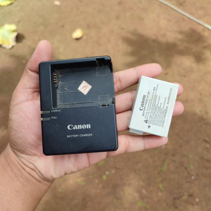 cas charger dan baterai batrai canon 550d 600d 650d 700d original