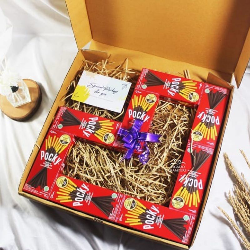 

Hampers valentine, ulang tahun, wisuda viral