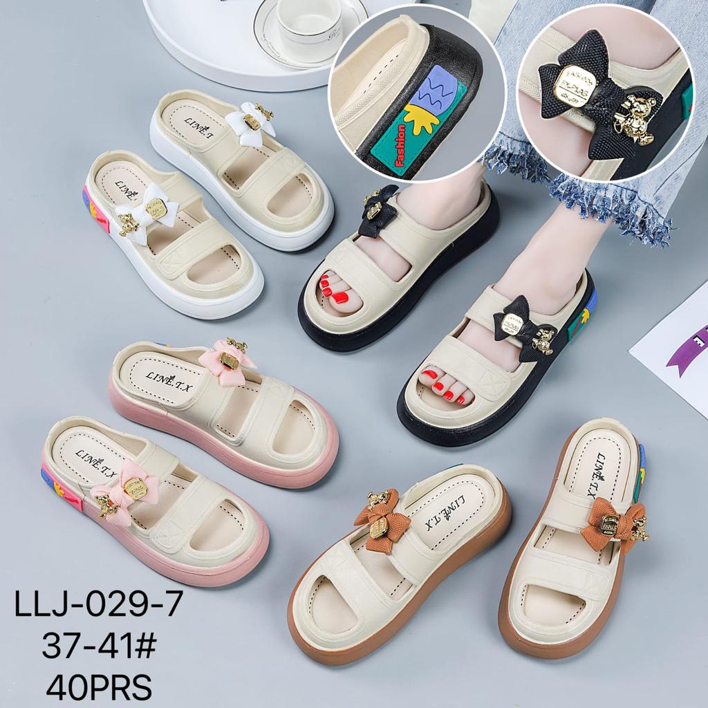 PVC Sandal Slop Double Strap Import Karet Jelly Bahan Tebal Anti Slip Sol Motif Golden Pin Bear 029-5 Emas