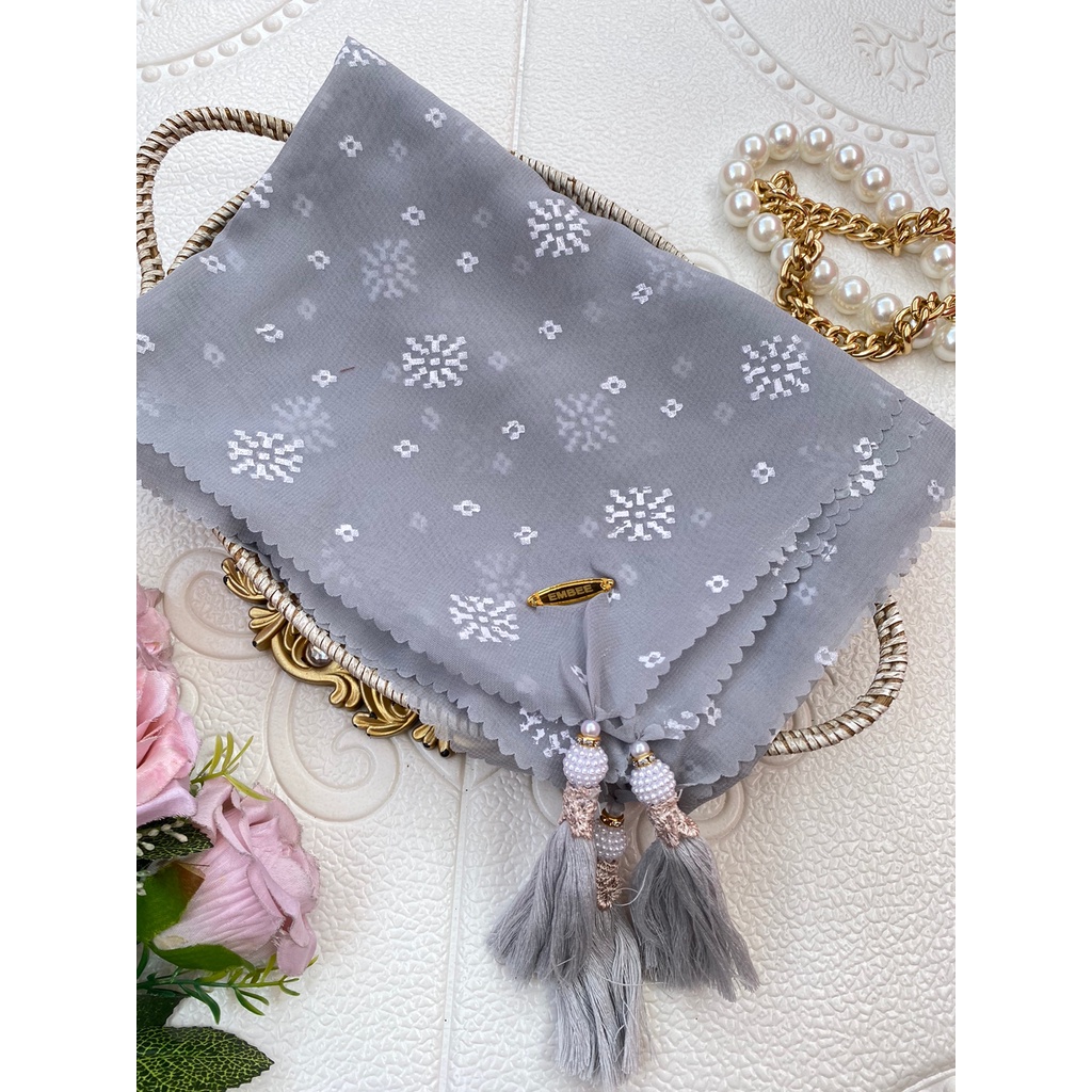 AFIFAH ID STORE - Segi Empat Tasel / Hijab Tasel Motif / Hijab Bella Segi Empat Tasel / Kerudung Tasel