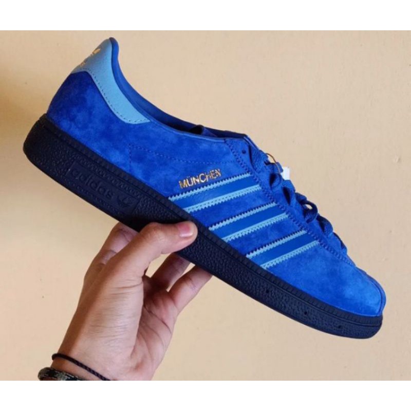 adidas munchen blue and black