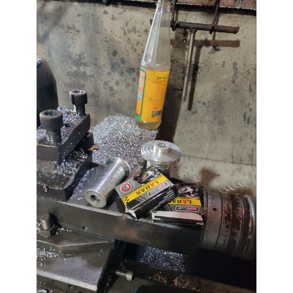 bossing depan nmax velg vario