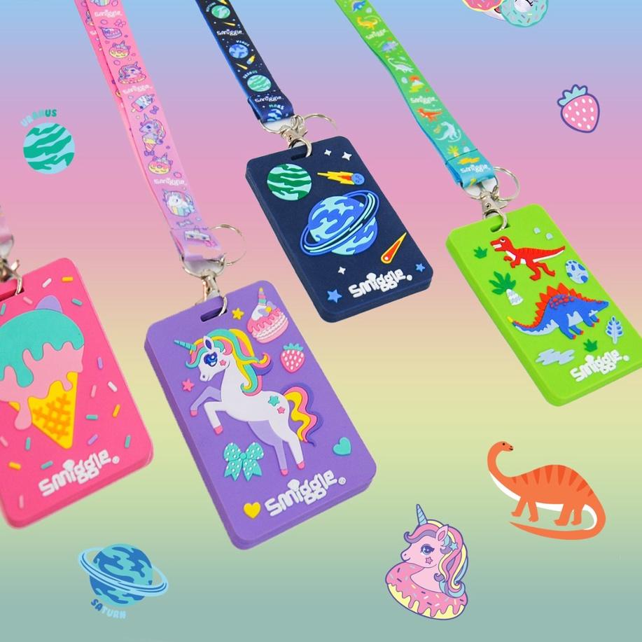 

오 SMIGGLE ID/ NAMETAG RUBBER WITH LANYARD Miliki
