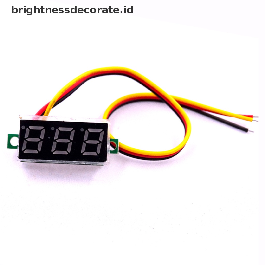 [Birth] Ultra Small Green Digital DC 0.28 Inch Ultra Small Digital DC Voltage Meter LED Voltage Display Tampilan Digital Dapat Disesuaikan Tiga Kabel DC0-100 V Voltmeter [ID]