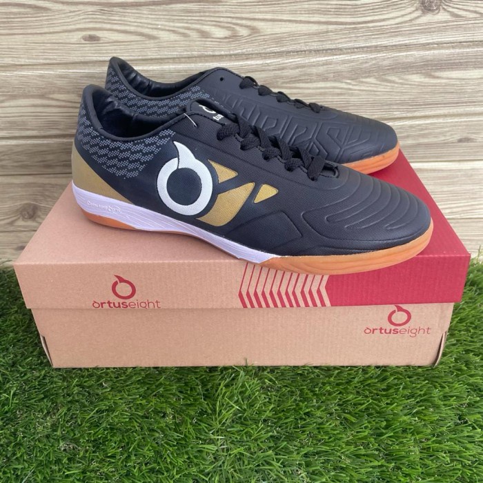 SEPATU FUTSAL ORTUSEIGHT BBS JOGOSALA HITAM PREMIUM GRADE ORI