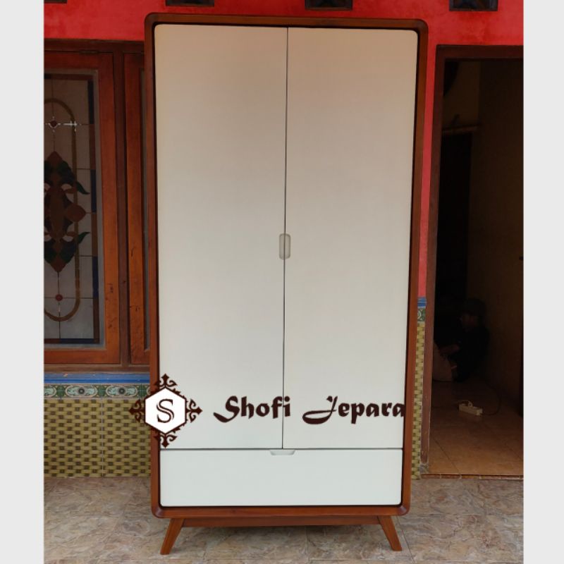 Lemari Pakian Retro Laci Besar Kayu Jati