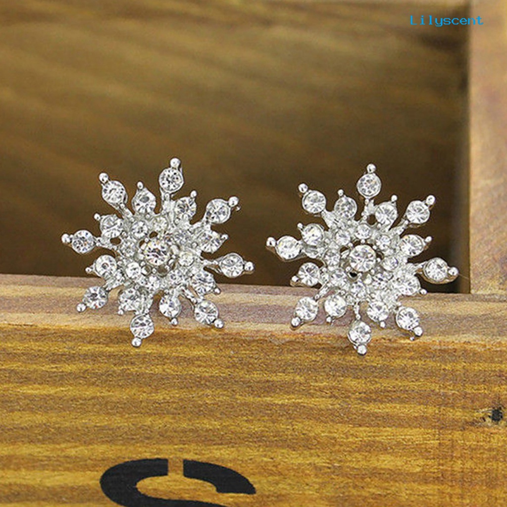 [LS] 1pasang Wanita Fashion Elegan Snowflake Berlian Imitasi Anting Ear Studs Perhiasan Hadiah Untuk Pakaian Sehari-Hari