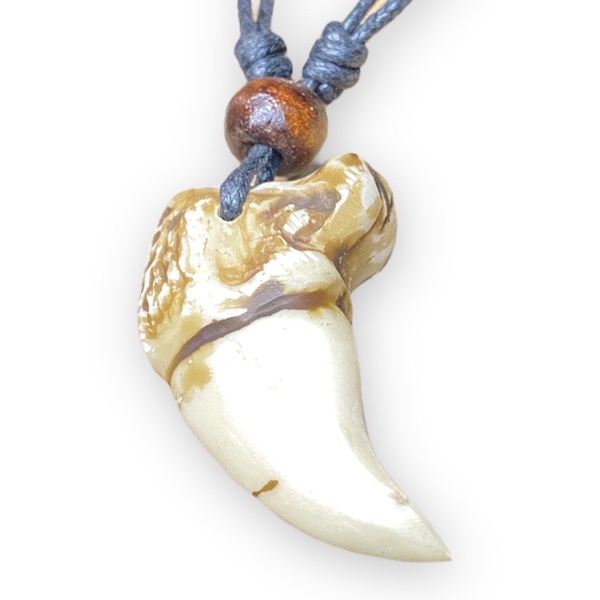 kalung kuku macan/harimau replika