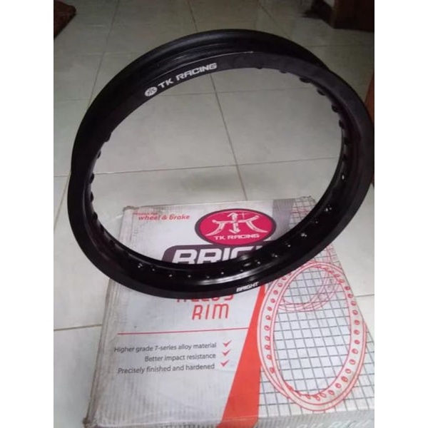 Velg Peleg Pelg TK ring 16