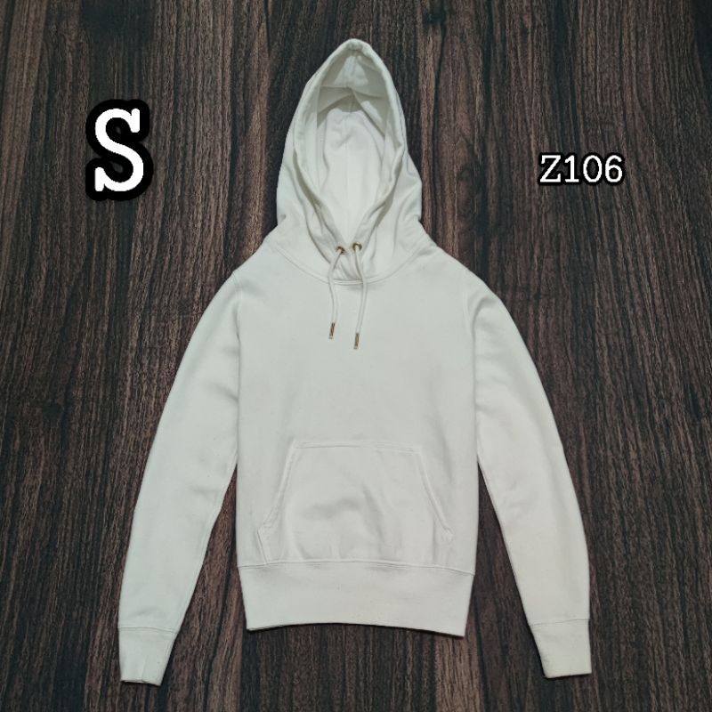 Hodie GU by Uniqlo Putih