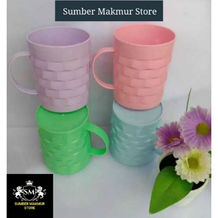 CANGKIR/GELAS PLASTIK MOTIF TIKAR