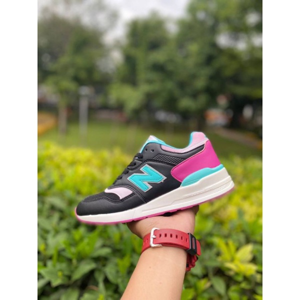 Sepatu Kets Casual Lari Women Wanita Import