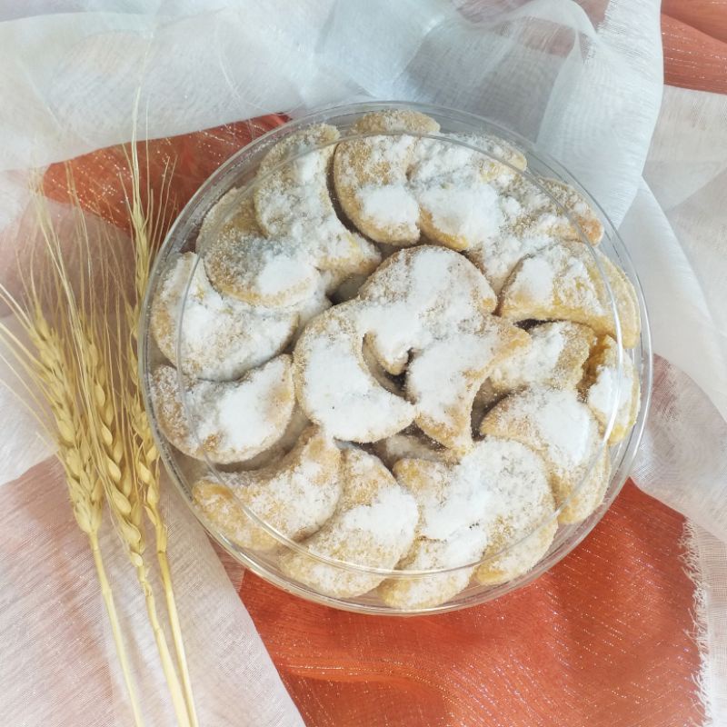 

Kue kering lebaran PUTRI SALJU isi 500gr(1/2kg)