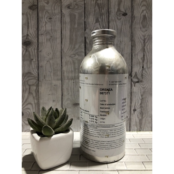 Orenza Luzi- Hugo Boss Orange woman