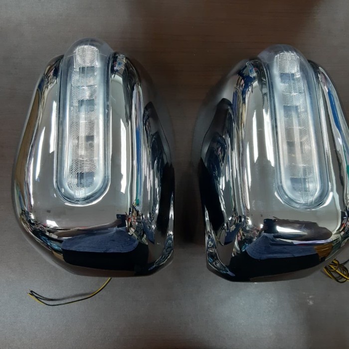 Mirror Cover Cover spion mobil Daihatsu AYLA Type M dan D  SIGRA Type X  Agya Type E AVANZA 2012-201