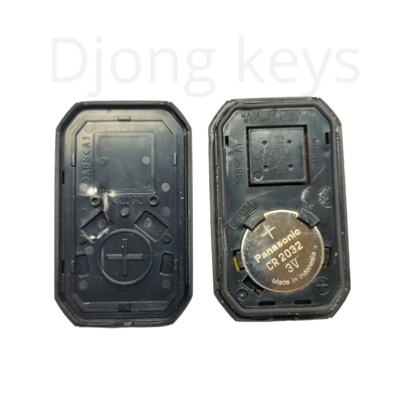 remote alarm smartkey orriginal suzuki New ertiga