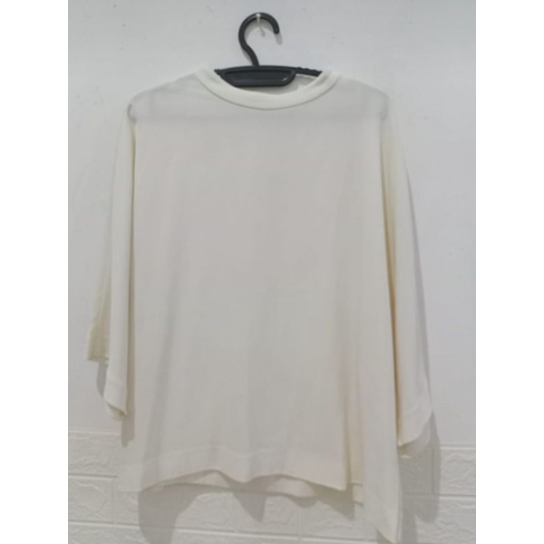 Preloved blouse Uniqlo XL