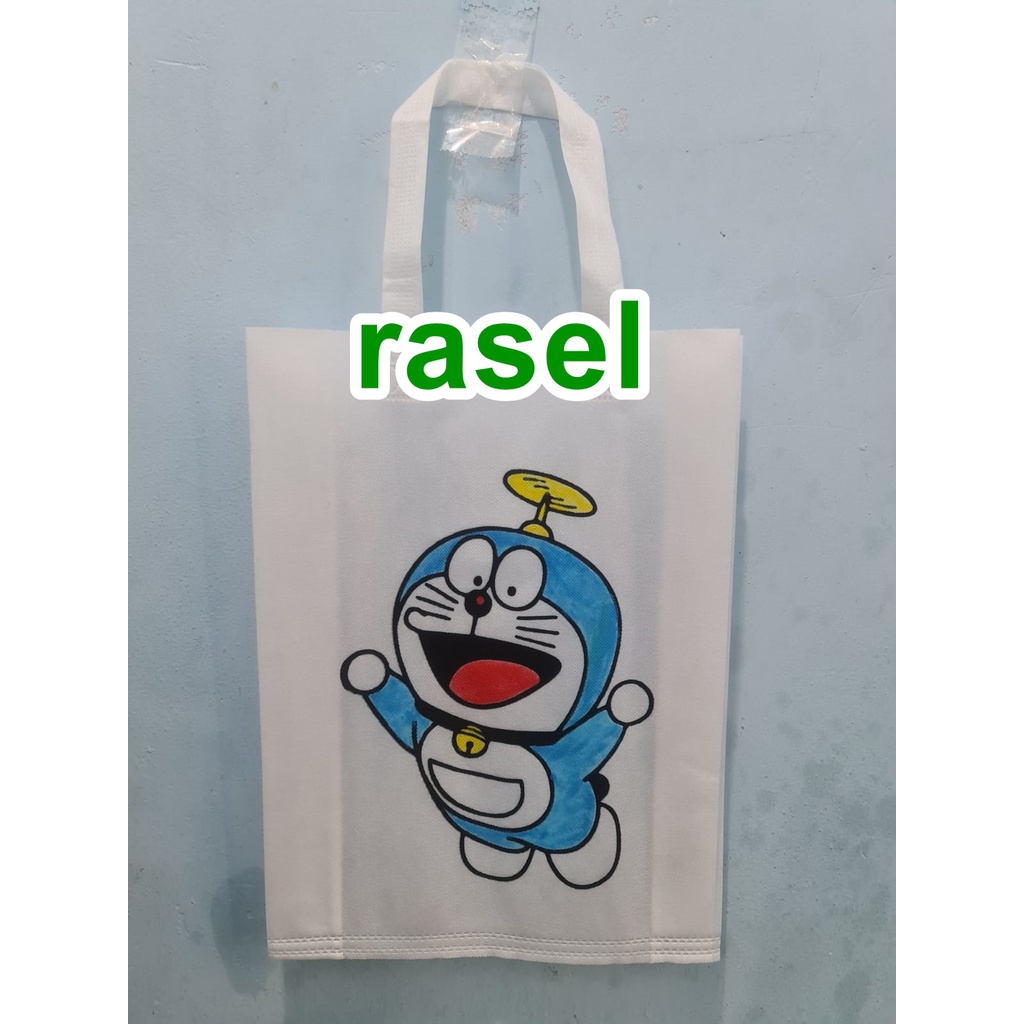 

30x40x8 mewarnai melukis menggambar cat air spidol kanvas lukis gambar doraemon lol hello kitty robot baby shark bus tayo keropi car upin ipin
