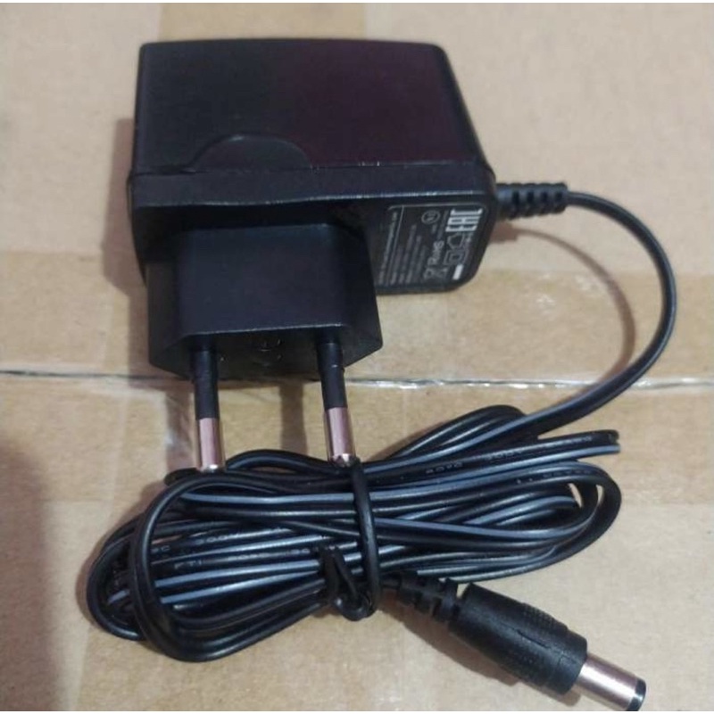 Adaptor 9 Volt