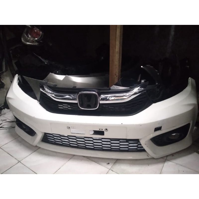 Bemper depan Brio 2018,2019,2021 komplit original