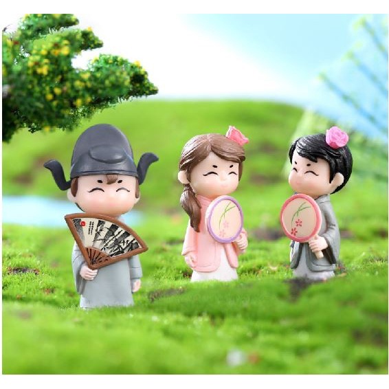 Miniature Lover Figures - Lovers Couple Figurines #39 (2pcs)