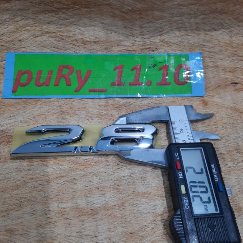 EMBLEM LOGO TULISAN STICKER CHROME 2.8 28 2,8 2.800 2800 TOYOTA FORTUNER GR 2022 UP DIESEL ORI
