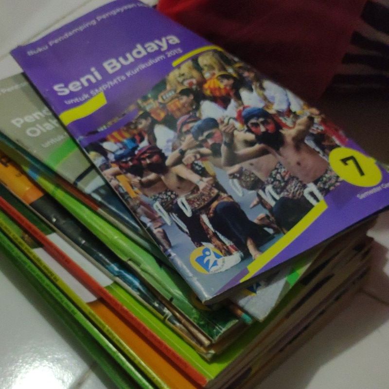 

Buku SMP Kelas VII Second