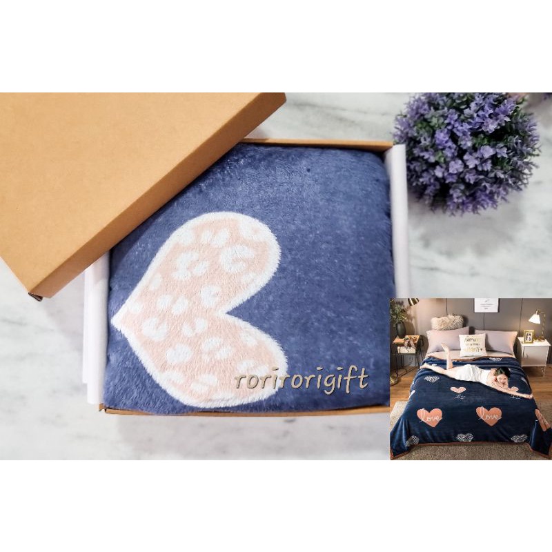 Hampers Kado Gift Wedding Nikah Pernikahan Ulang Tahun Graduation Selimut Bulu